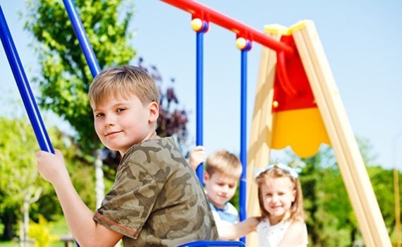 O papel do playground infantil na escola para o desenvolvimento das crianças