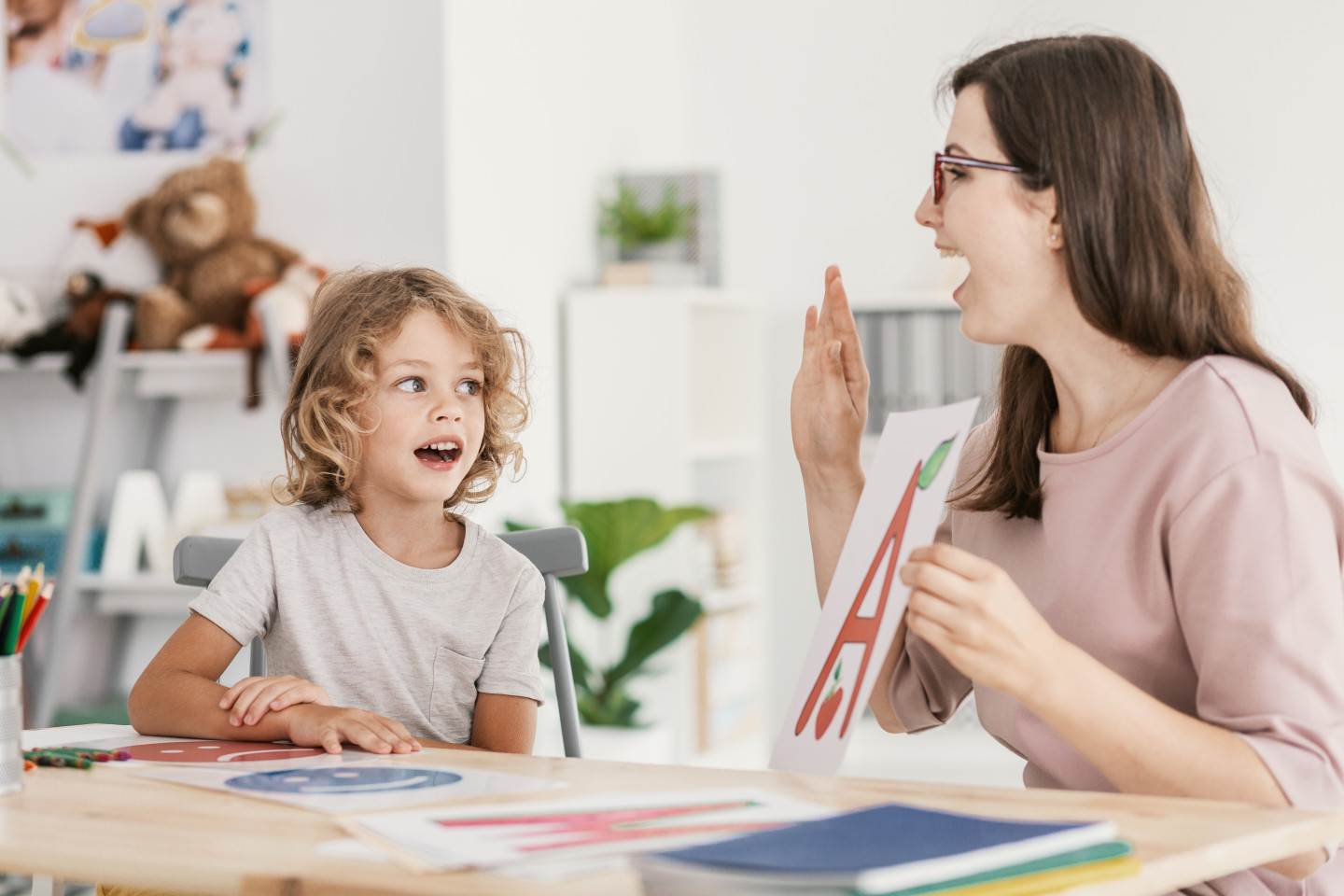 Brincadeiras que aumentam o vocabulário das crianças