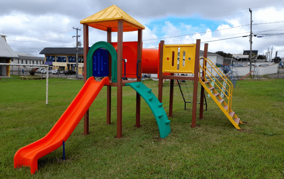 Colorindo o playground: conheça a pintura eletrostática